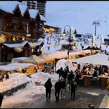 Apartment Les Hauts Lieux - Joli 4 Personnes A Au Pied Des Commerces Et Proche Des Pistes,avec Vue Imprenable Sur Le Et Le Glacier Mae-2634 Tignes